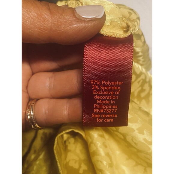 Jennifer Lopez JLO Long Sleeve Yellow/Gold Leopard Print Top Womens Size Small - Picture 8 of 10